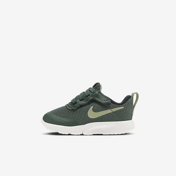 Nike ke shoes ki price new arrivals